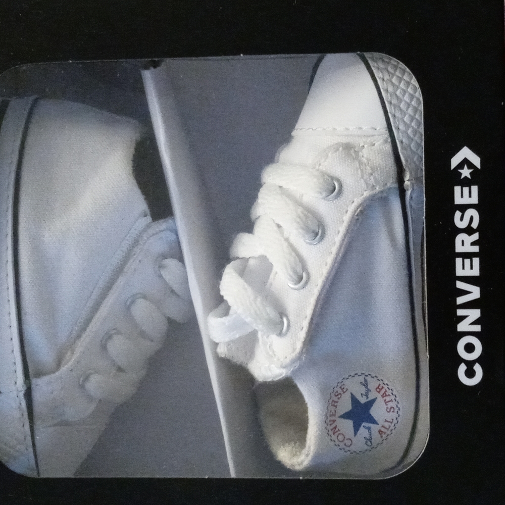 Converse baby soft bottom sneakers